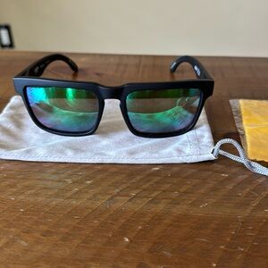 Like New Spy Helm Polarized Sunglasses